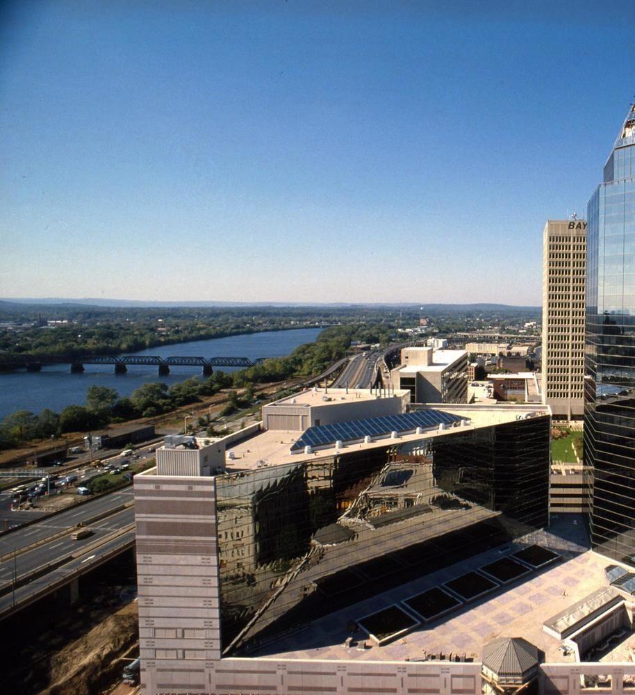 Sheraton Springfield Monarch Place Hotel Exterior photo